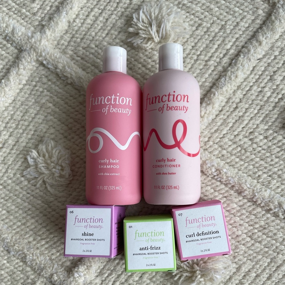 Function of beauty, curly hair duo.